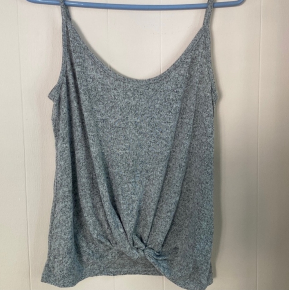 So new NWT spaghetti  strap tank top